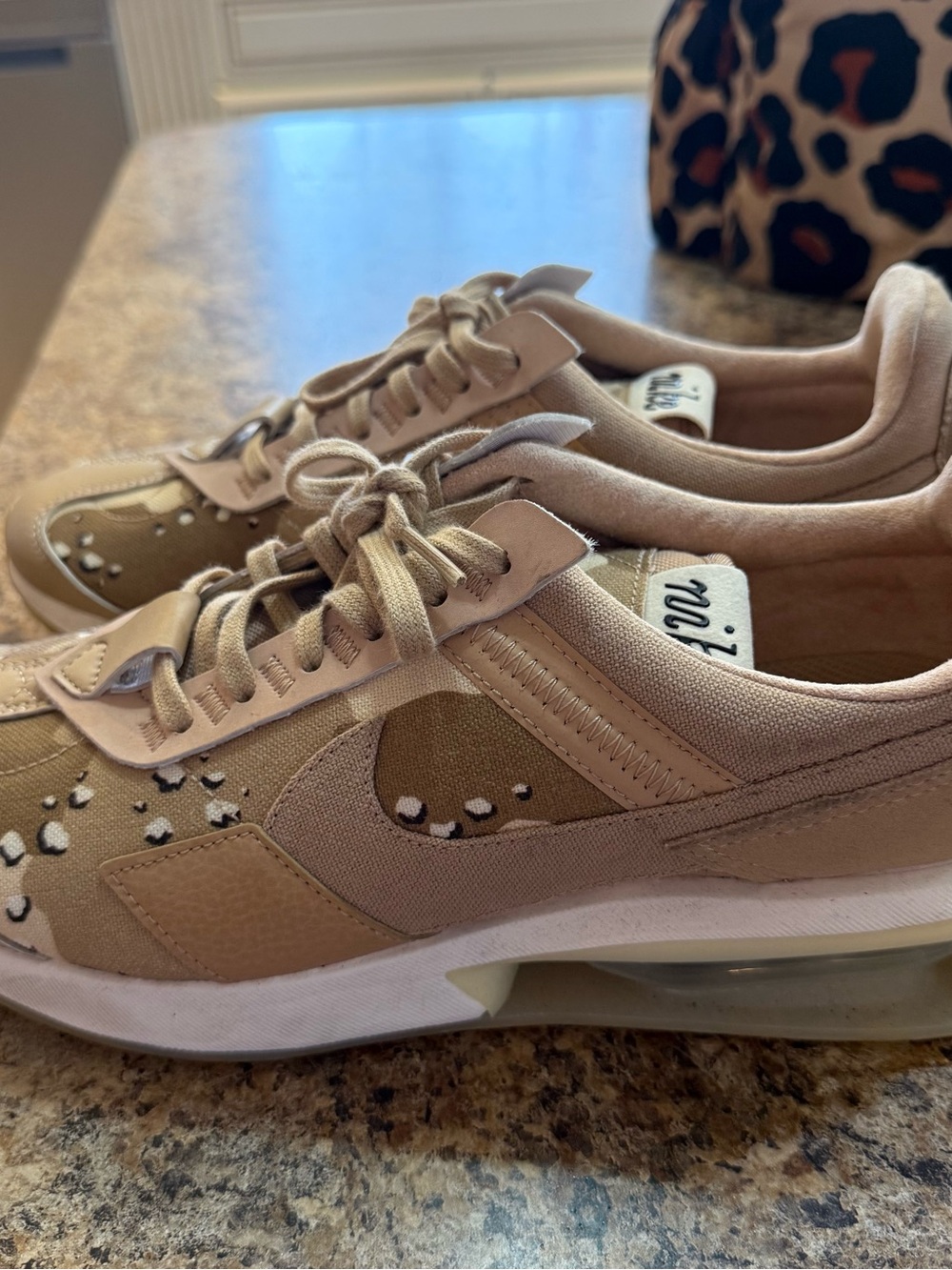 Beige Women's Running Sneakers with Subtle Pattern Nike, like brand new!!